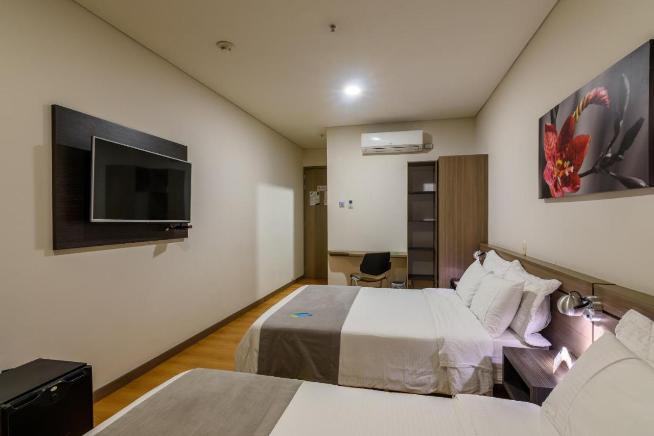Hotel Vivre ميديلين المظهر الخارجي الصورة