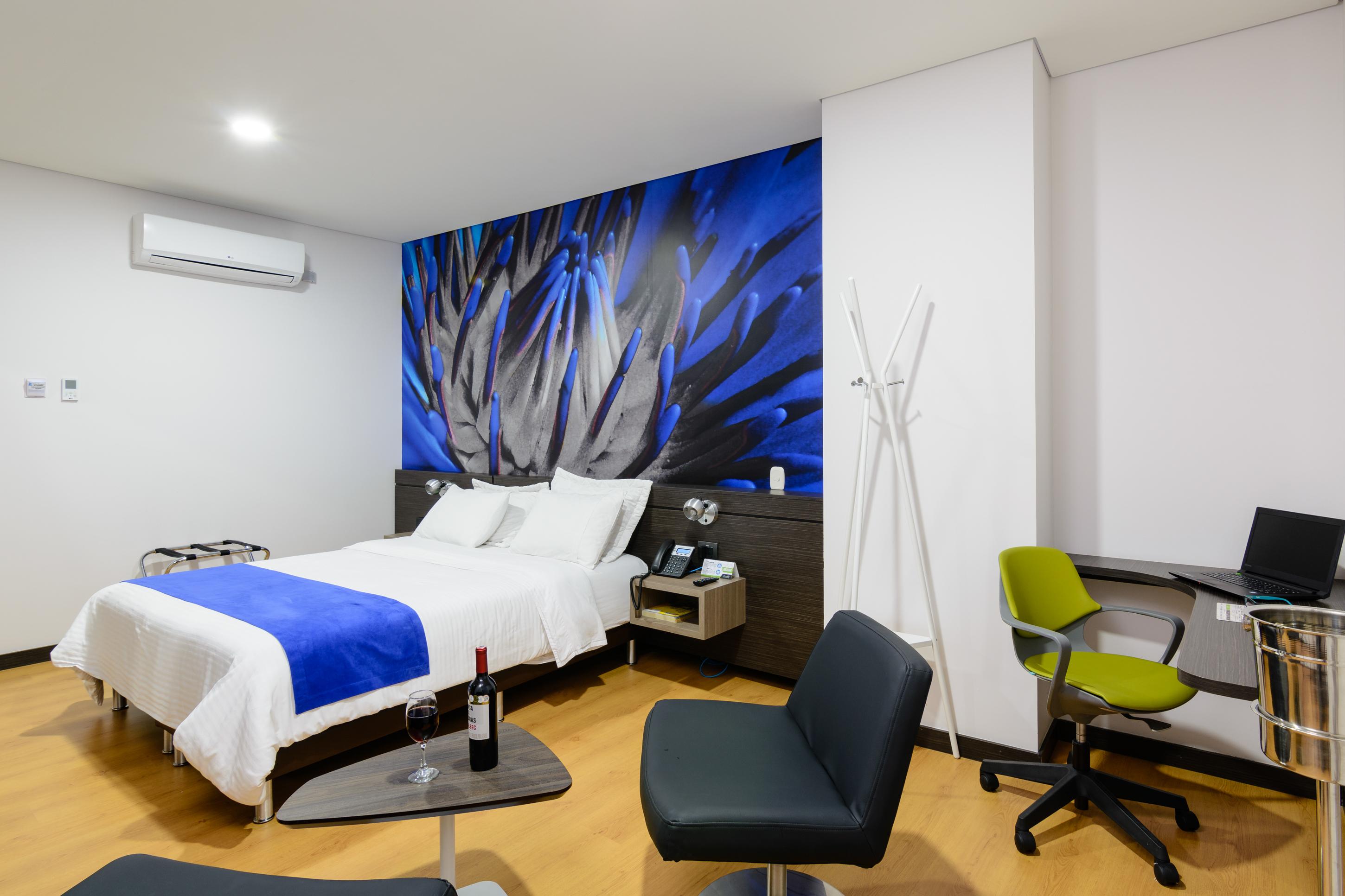 Hotel Vivre ميديلين المظهر الخارجي الصورة