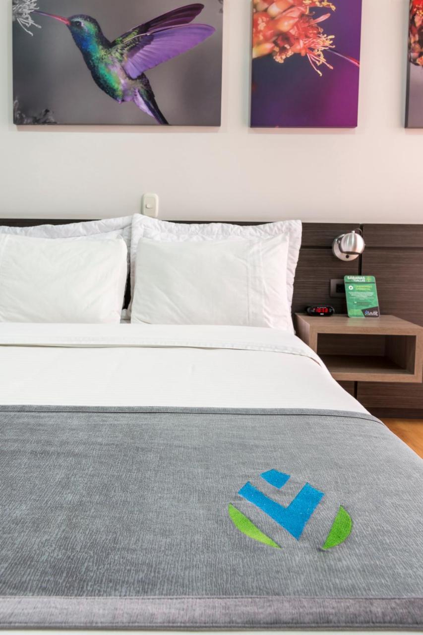 Hotel Vivre ميديلين المظهر الخارجي الصورة